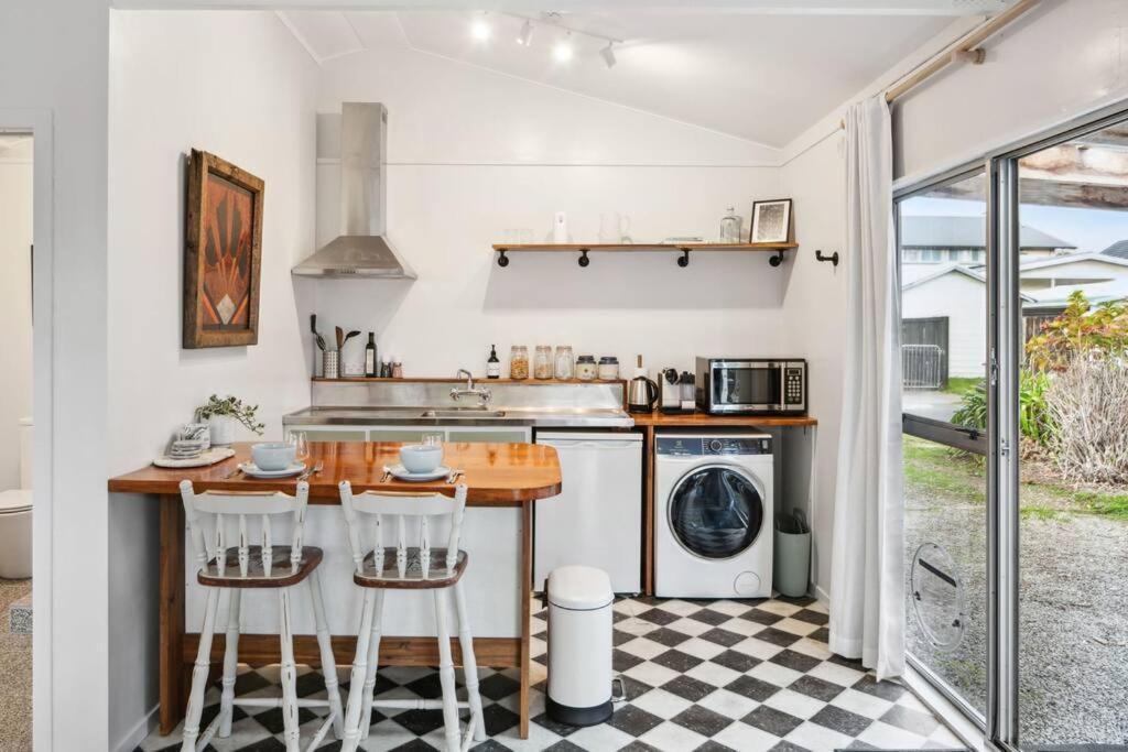 Apartamento 950M To Cbd - Instant Book Tidy Unit Gisborne Exterior foto